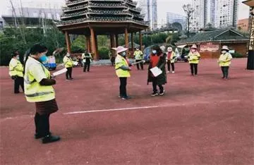大疫当前，龙吉顺发挥社会责任感捐赠数吨消毒液
